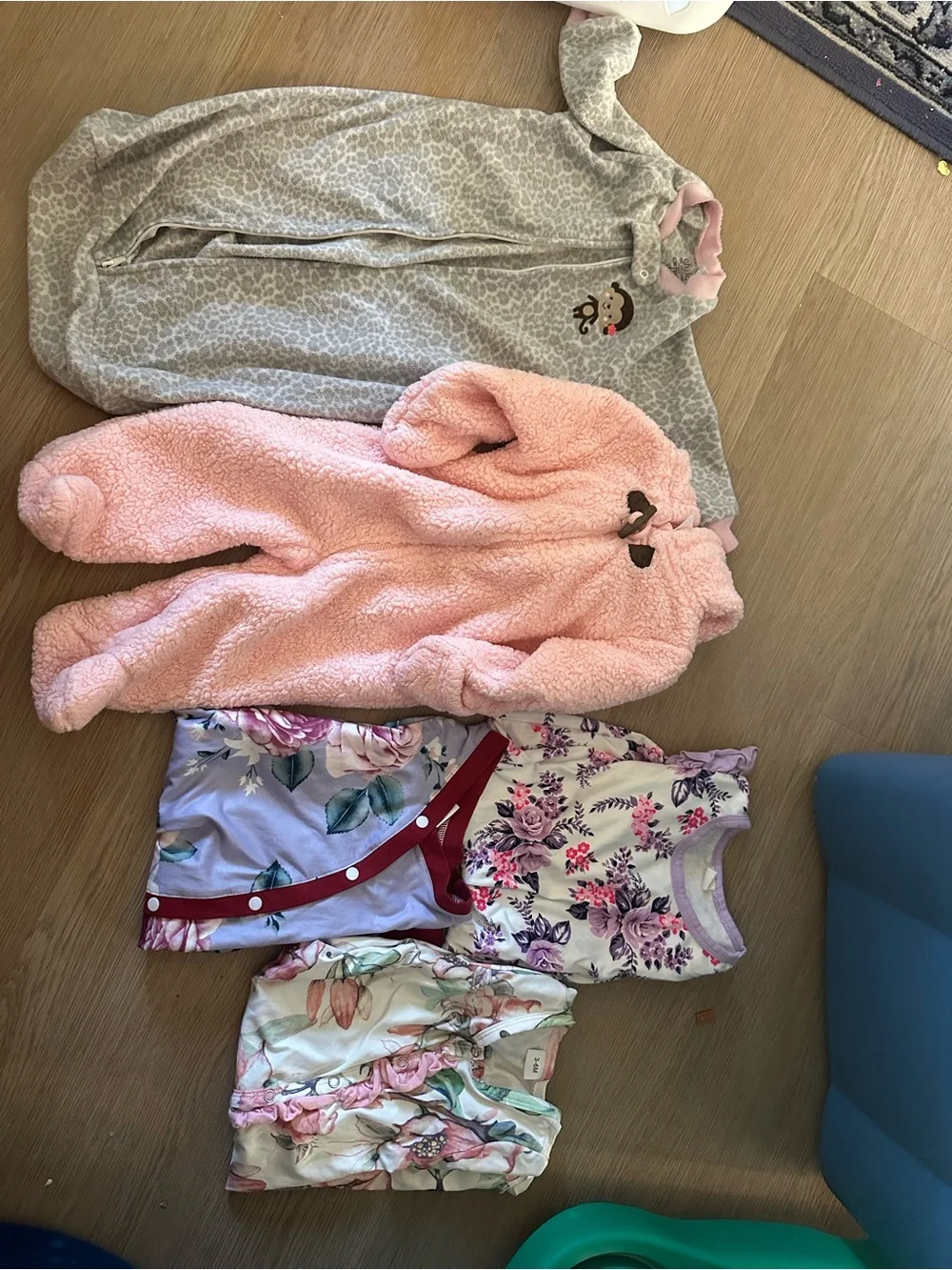 Baby girls 3-6 month clothing lot
